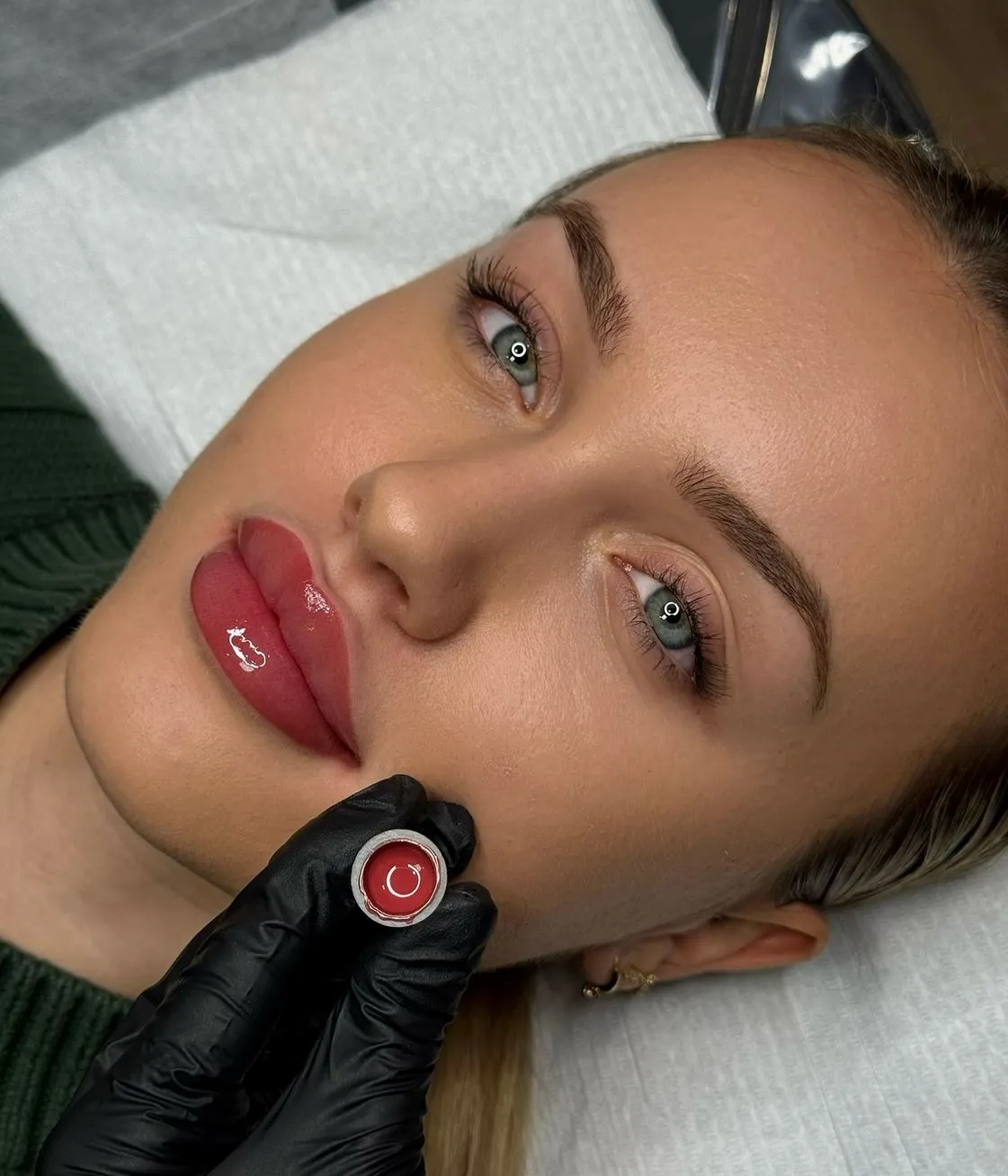 Can Non-Medics Perform Cosmetic Tattooing