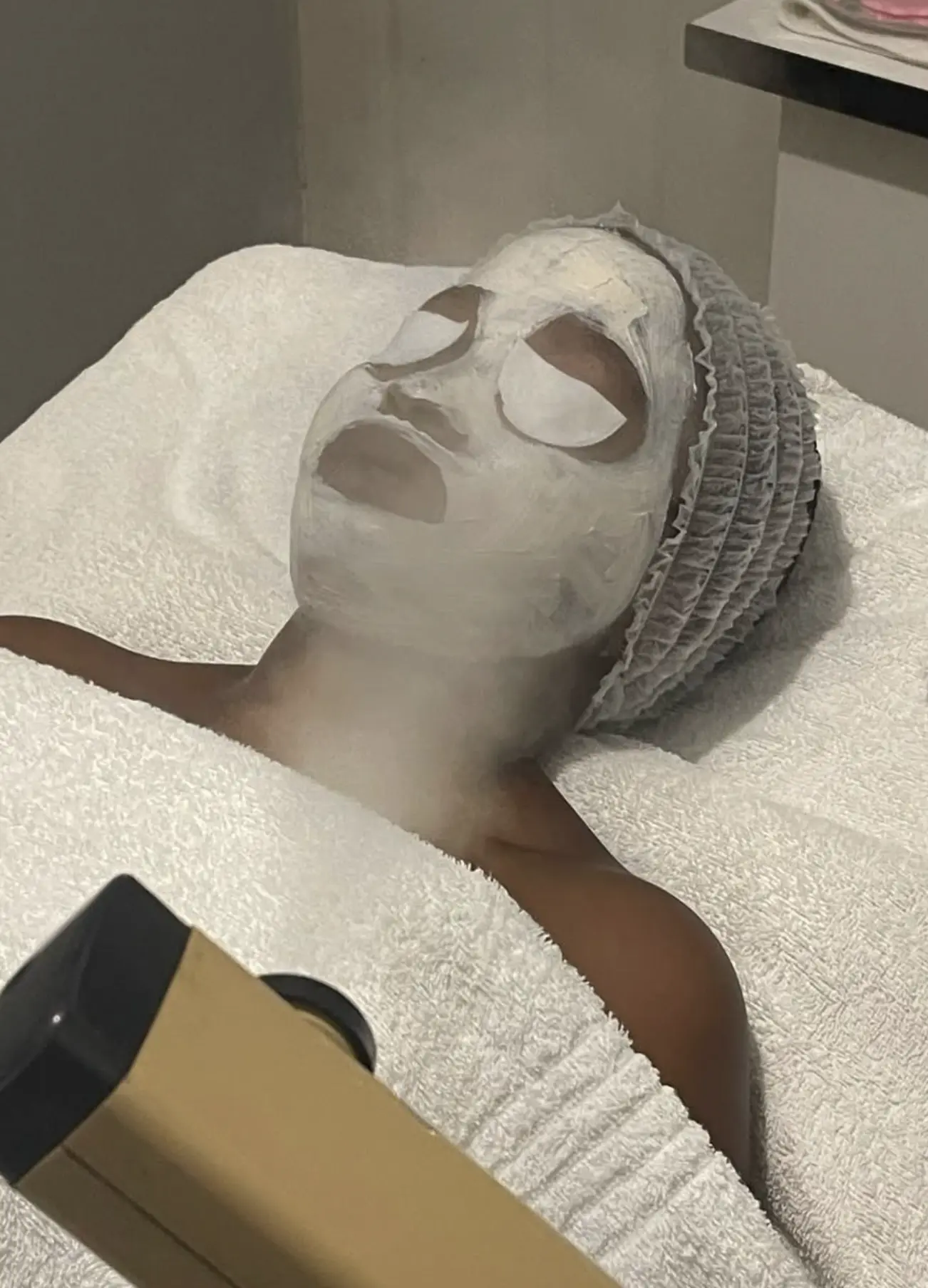 Refuge San Urbez | Does Microdermabrasion Help Fade Old “Fine-Line” Tattoos Or Cosmetic Brow Shading? dermabrasion facial course