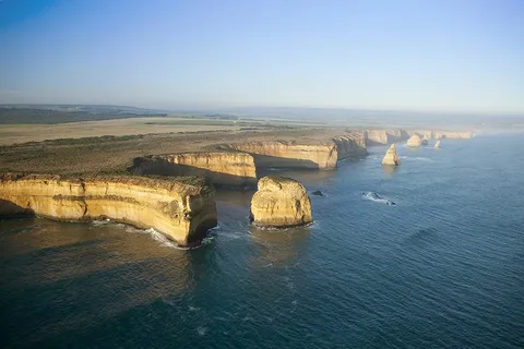 Discover the Breathtaking Scenery of Australia with Great Ocean Road Excursions