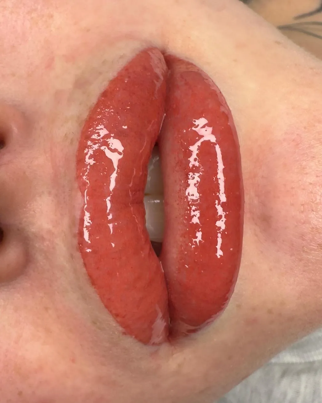 Refuge San Urbez | How Long Do Lips Stay Sore After a Tattoo? lip tattoo in Melbourne